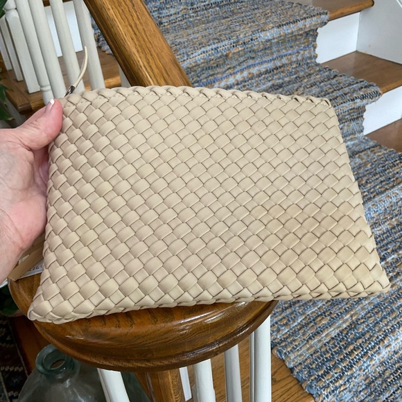 Naghedi St Barth medium tote in Ecru - Picture 5 of 9